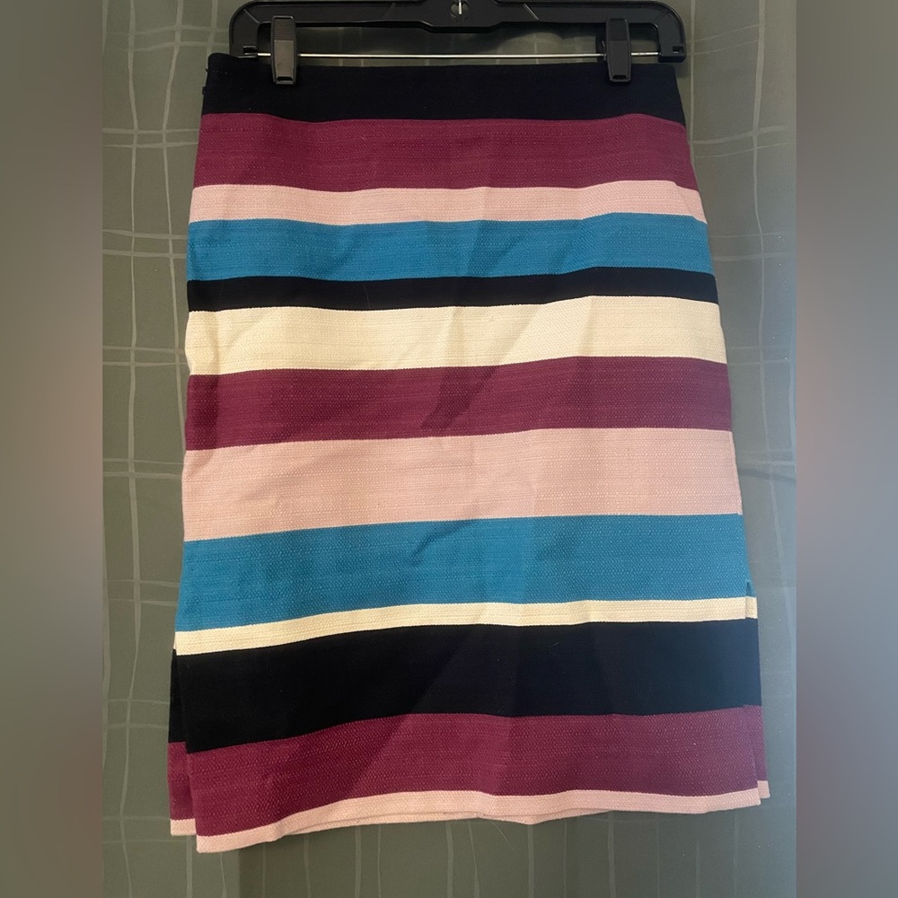 Loft Outlet Size 2 Striped Skirt